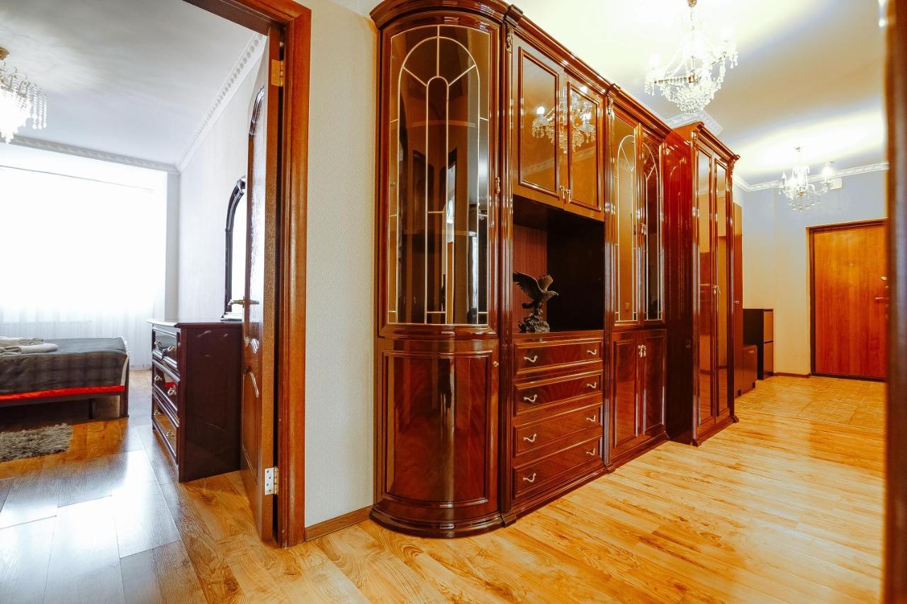 Two Bedroom Apartment On Syganak Street 64-1 อัสตานา ภายนอก รูปภาพ