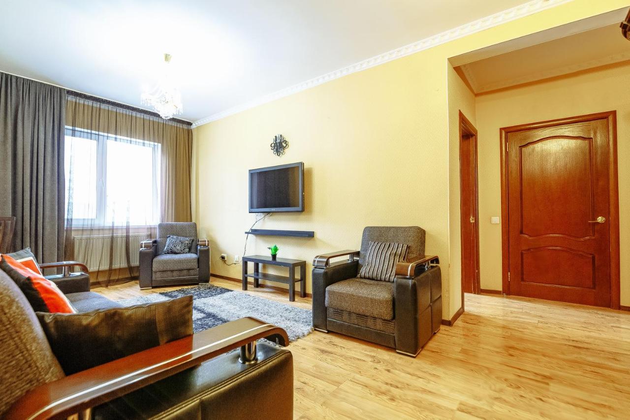 Two Bedroom Apartment On Syganak Street 64-1 อัสตานา ภายนอก รูปภาพ