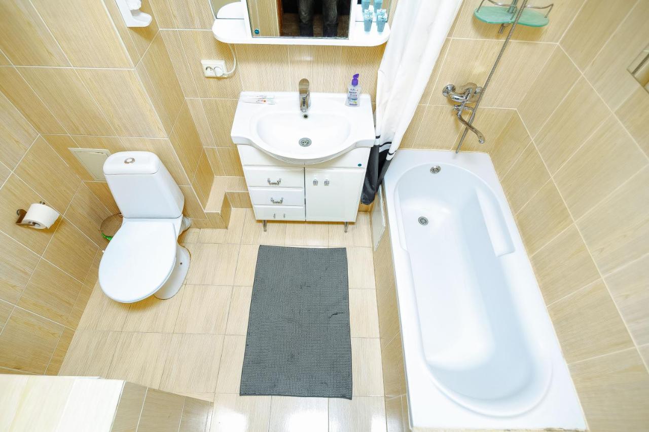 Two Bedroom Apartment On Syganak Street 64-1 อัสตานา ภายนอก รูปภาพ
