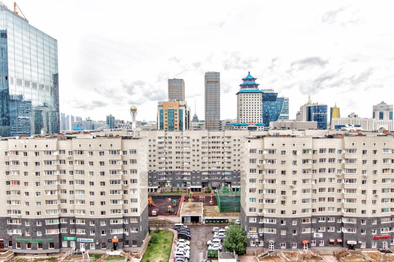 Two Bedroom Apartment On Syganak Street 64-1 อัสตานา ภายนอก รูปภาพ